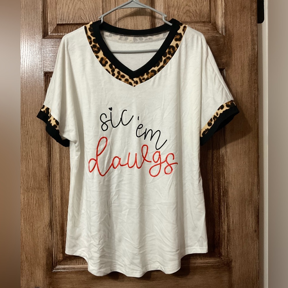 Bulldogs T